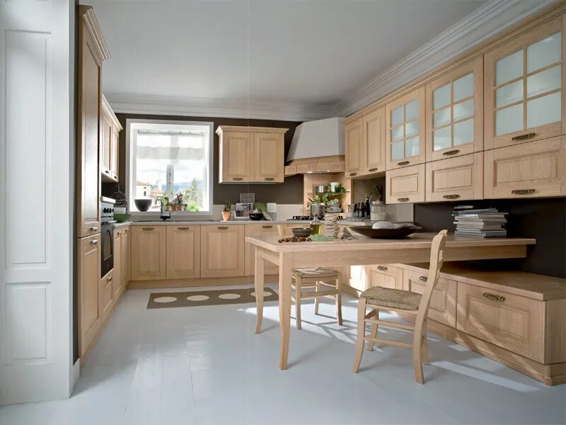 Кухня руна белоруссия геос идеал. Красивые деревянные кухни. Кухонный гарнитур из натурального дерева. Кухня натуральный дуб. Кухонный гарнитур дерево.