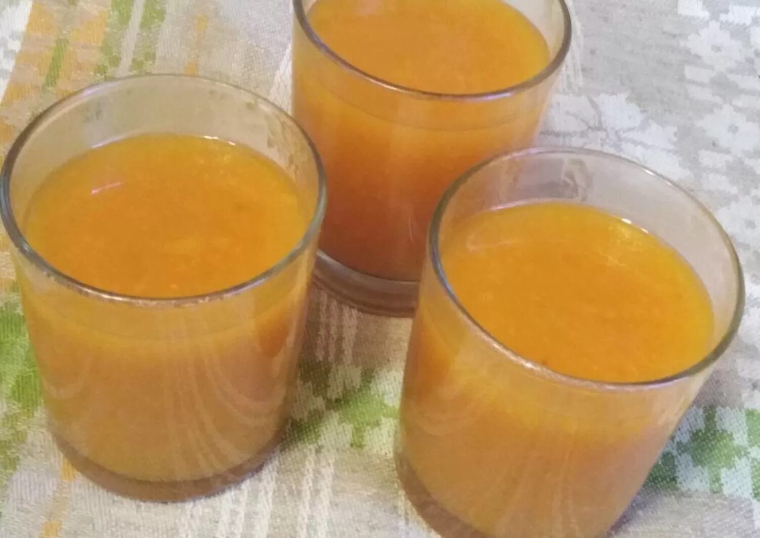 Сок из кураги рецепт. Сок из кураги рецепт. Компот курага. Мандариновый кисель. Абрикосовый компот.