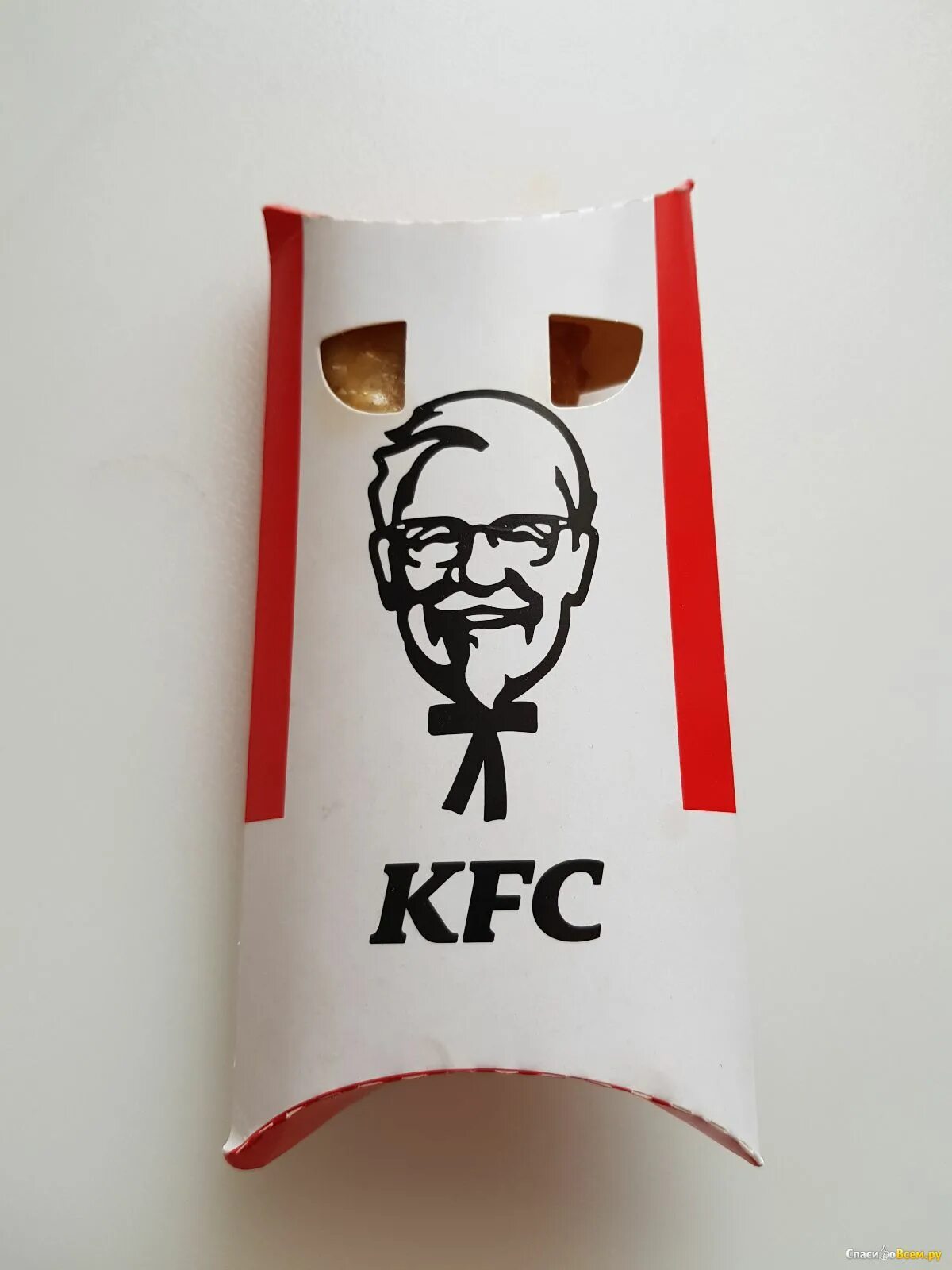 Пирожок kfc. Пирожок кфс. пирожок с вишней кфс. вишневый пирожок kfc. малина кфс.