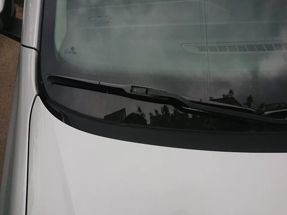 Щетки стеклоочистителя vw polo sedan. Дворники на поло седан. Паровые дворники. Щетки стеклоочистителя vw polo sedan. Щетка стеклоочистителя vw polo sedan 2015г.