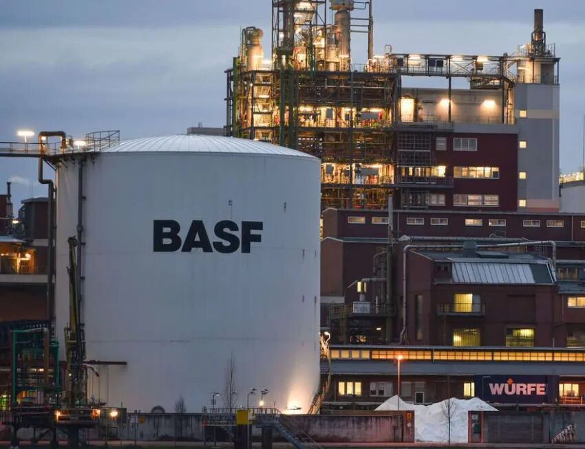 Людвигсхафен завод BASF. Завод БАСФ В Германии. Химические заводы BASF. Немецкое производства БАСФ. Завод по немецки