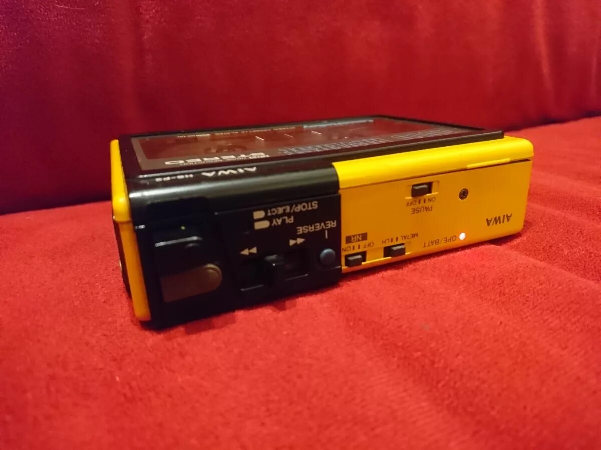 Aiwa модель. Aiwa hs-p02. aiwa кассетная магнитола. aiwa cassette player. магнитофон aiwa двухкассетный.
