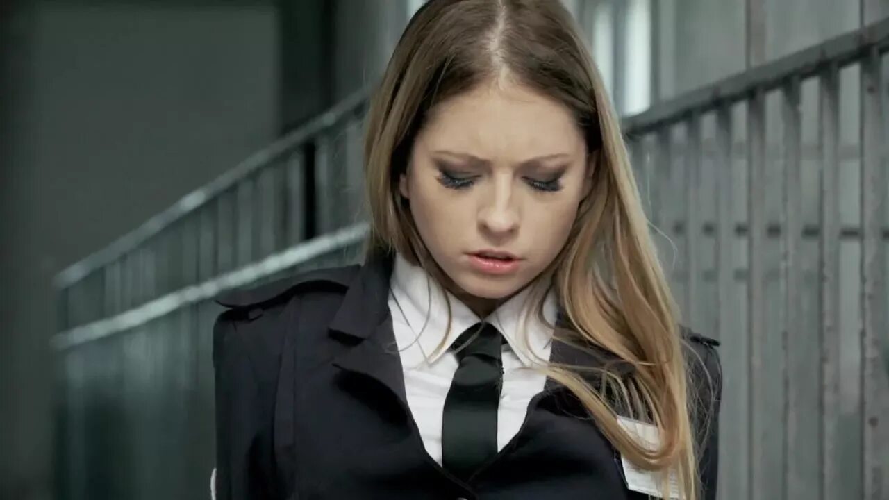 Заключенная 2014. Заключенная 2014. Женские колонии в японии. Девушка за решеткой. Женщины в американской тюрьме.