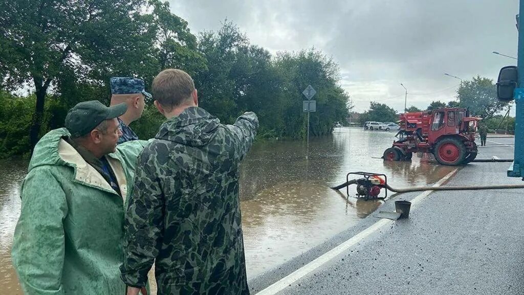 Атака на краснодарский край сегодня. Потоп в Анапе 13 августа 2021. Наводнение в Анапе 2021. Витязево наводнение 2021. Потоп в Анапе 2021 год август.