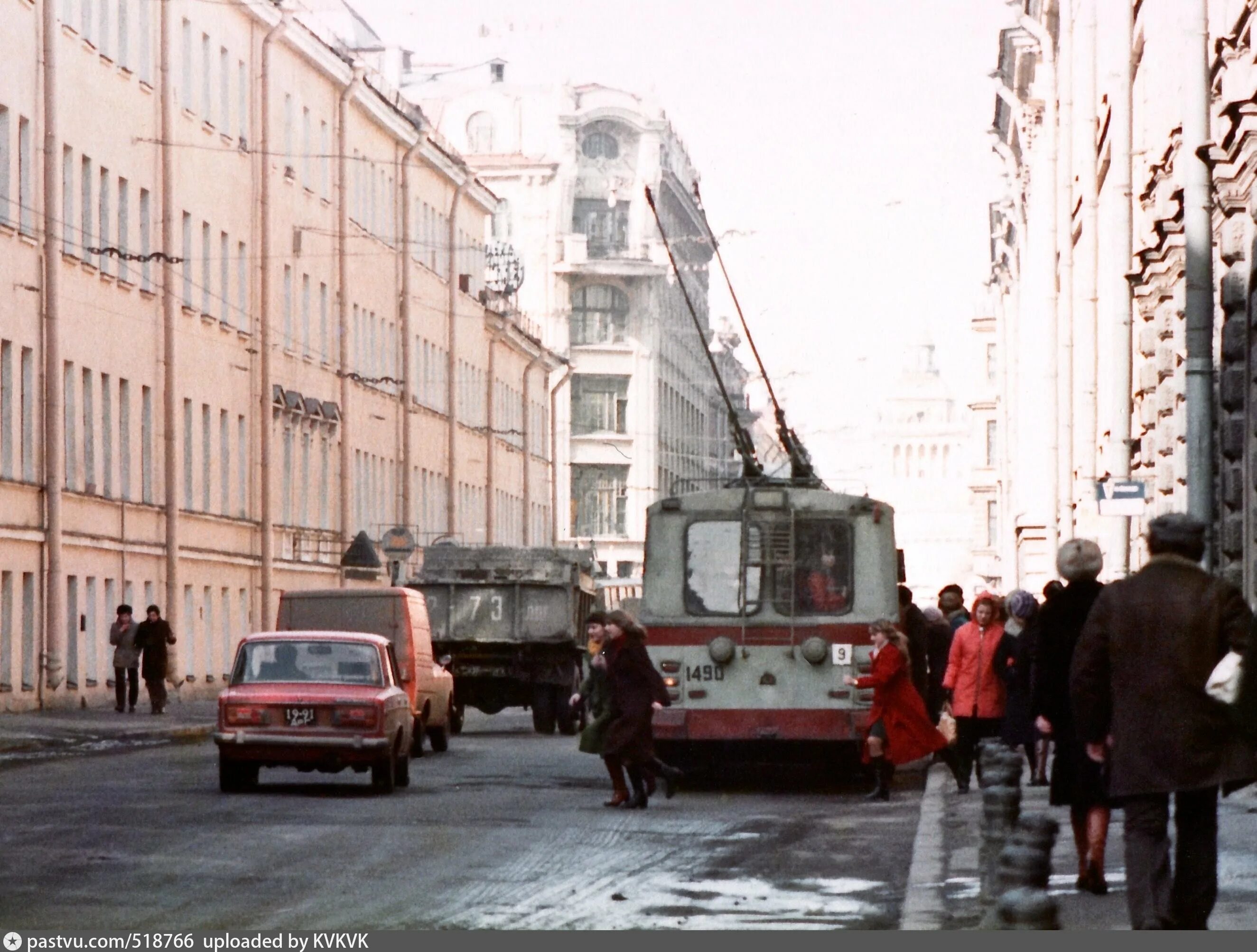 Улицы 80 х