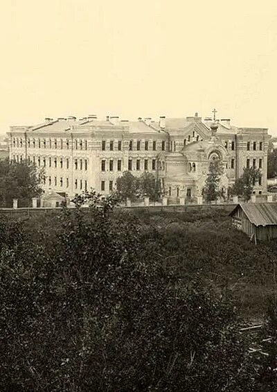 тверская духовная семинария 19 век. тверские школы 1722 года. тверская духовная семинария г. тверская духовная семинария 1843. здание тверской семинарии.