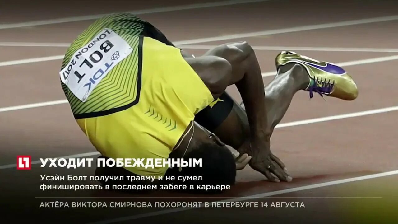 Человек в капюшоне спиной. Unknown road human. Мужчина на распутье дорог. Уходить победить. Он уйдет и больше не вернется.