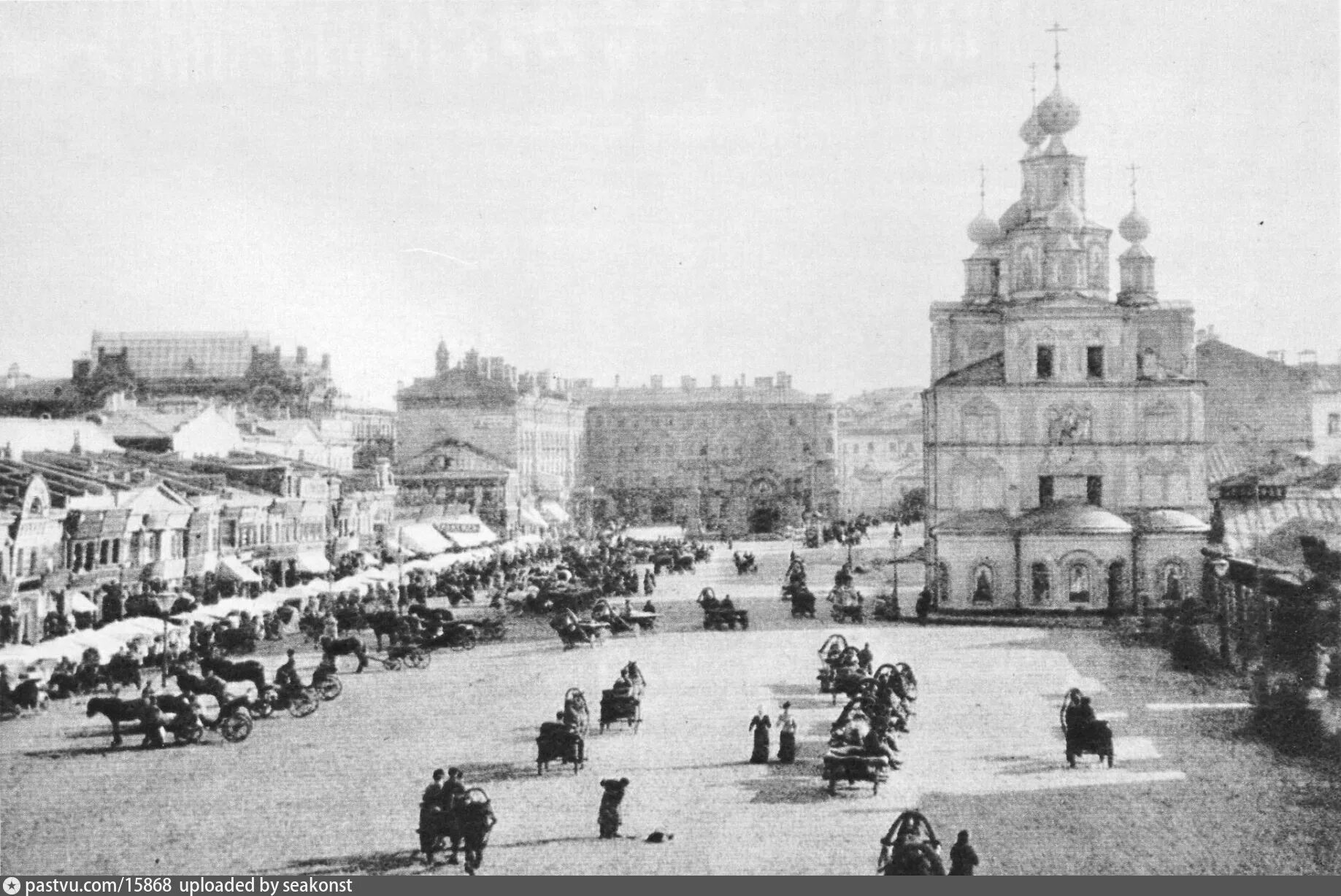 церковь параскевы пятницы в охотном ряду. охотный ряд 1900 москва. охотный ряд в москве в 1896 году. охотный ряд рынок 19 век. охотный ряд до революции.