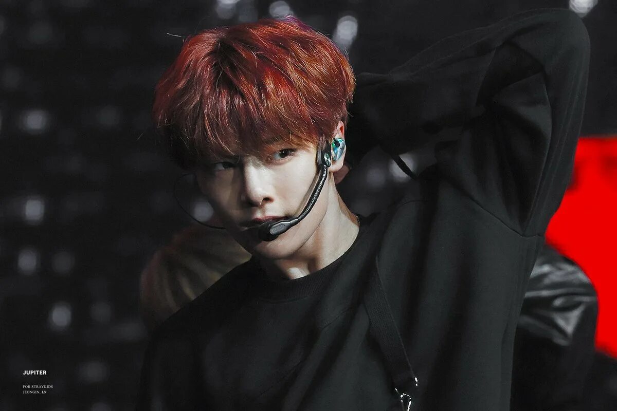 Чонин 2025. Чонин stray kids. чонин эстетика stray kids. чонин рыжий.
