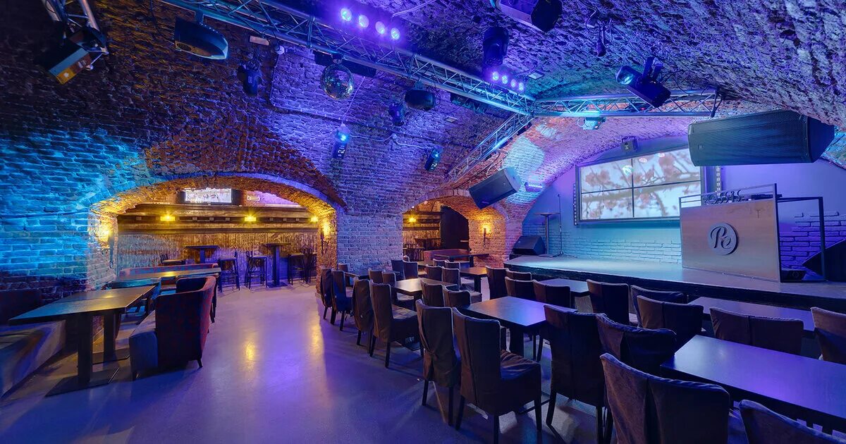 Rossi's Club • ул. зодчего Росси, д. 1/3. Rossis Club, Санкт-Петербург. Rossis Club стендап. Ул зодчего Росси 3.