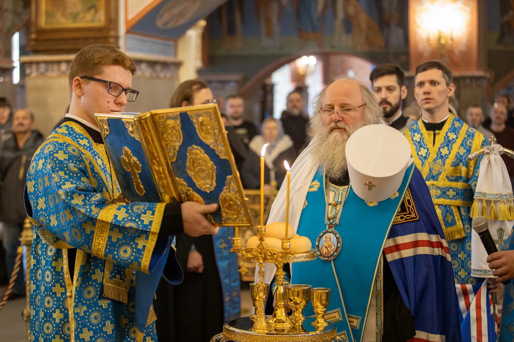 Преображенский храм Сургут. Всенощное бдение в храме на Хуторской. Благовещение в 2023 году