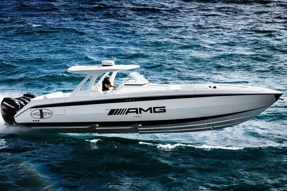 Лодки амг. Лодка cigarette amg. amg катер и мерседес. лодка мерседес амг. катер cigarette 42 x.