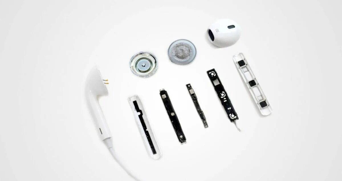 Наушники аирподс 2 разобранные. Наушники Apple Earpods схема. Строение наушников аирподс 2. Строение наушников Earpods 2.