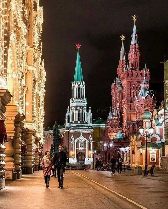 В 1 есть города. Москва центр России. Центр Москвы. Исторический центр Москвы. Красивые места в Москве.