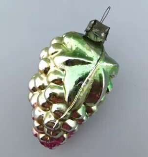 Елочная игрушка виноград