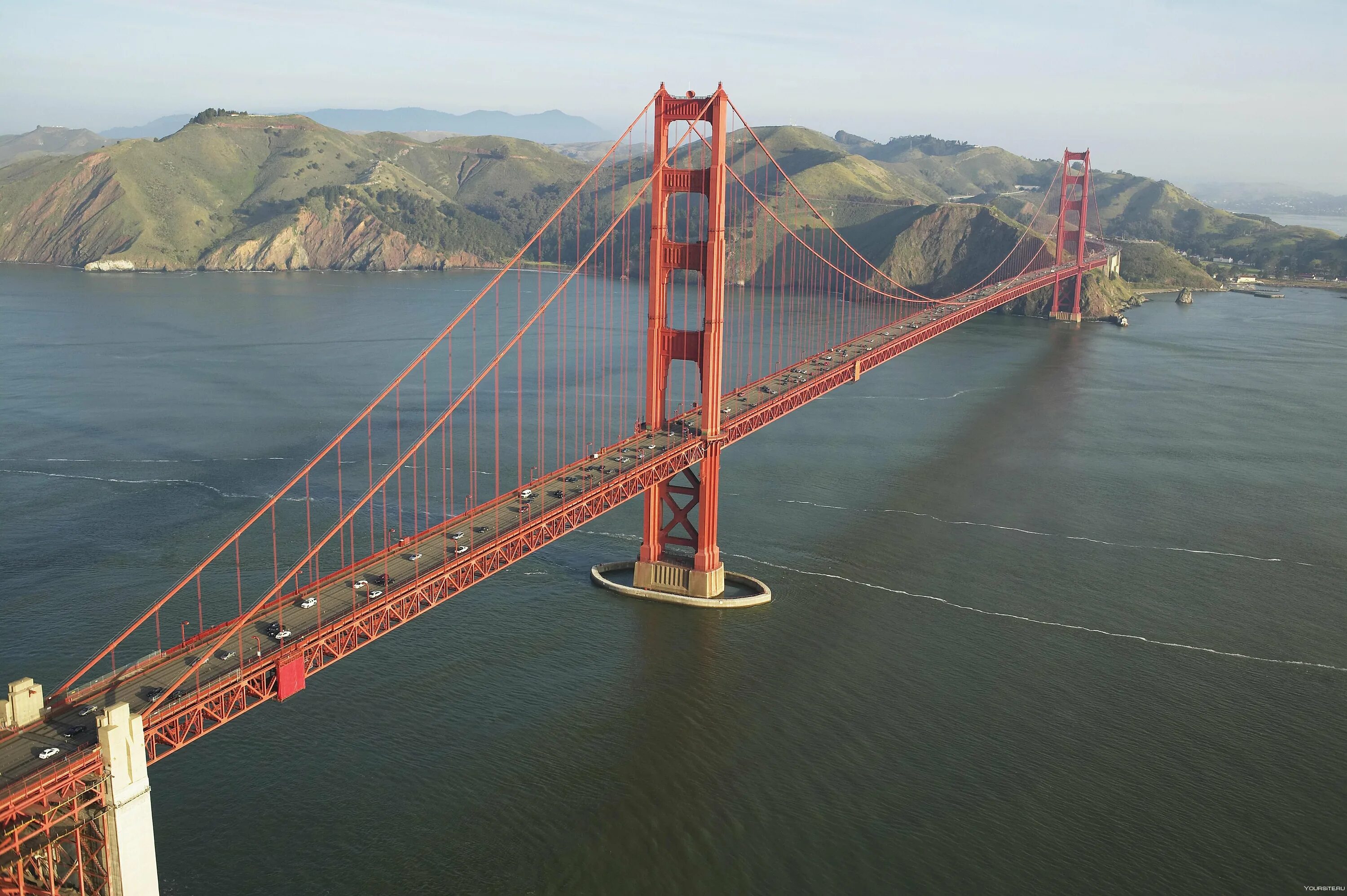 Американский мост. Мост золотые ворота в Сан-Франциско. Мост Golden Gate в Сан-Франциско. Вантовый мост Сан Франциско. Штат Калифорния мост золотые ворота.