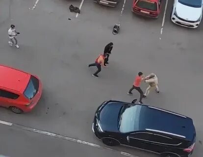 В волгограде четверо избили