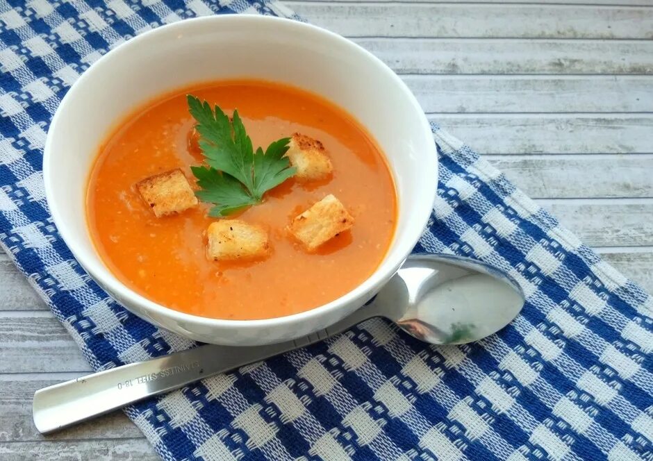 Вкусное пюре из чечевицы. Пюре из красной чечевицы на гарнир. Чечевичный суп-пюре. Чечевичный суп-пюре. Чечевичный суп-пюре ингредиенты.