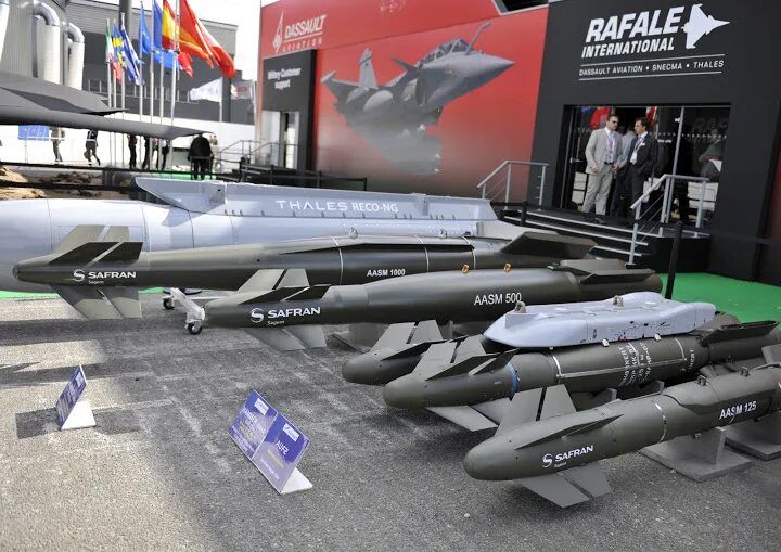 Thales и Safran.. Safran Sagem. Thales bat-120 LG. Safran Group виды вооружений.