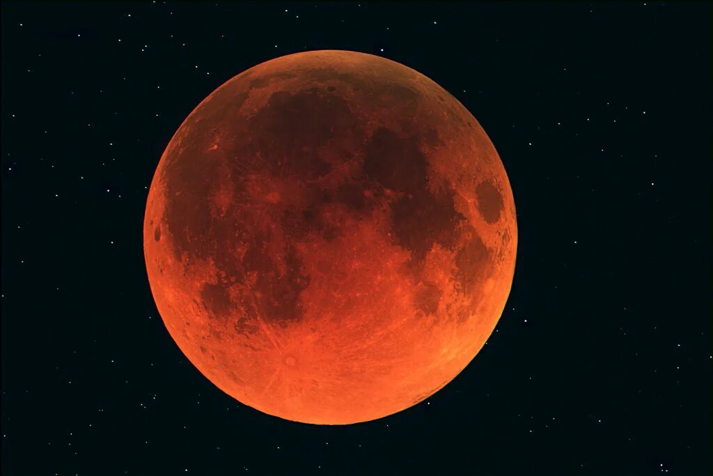 Красная Луна. Кровавая Луна. Красное затмение. Красная Луна в Москве.