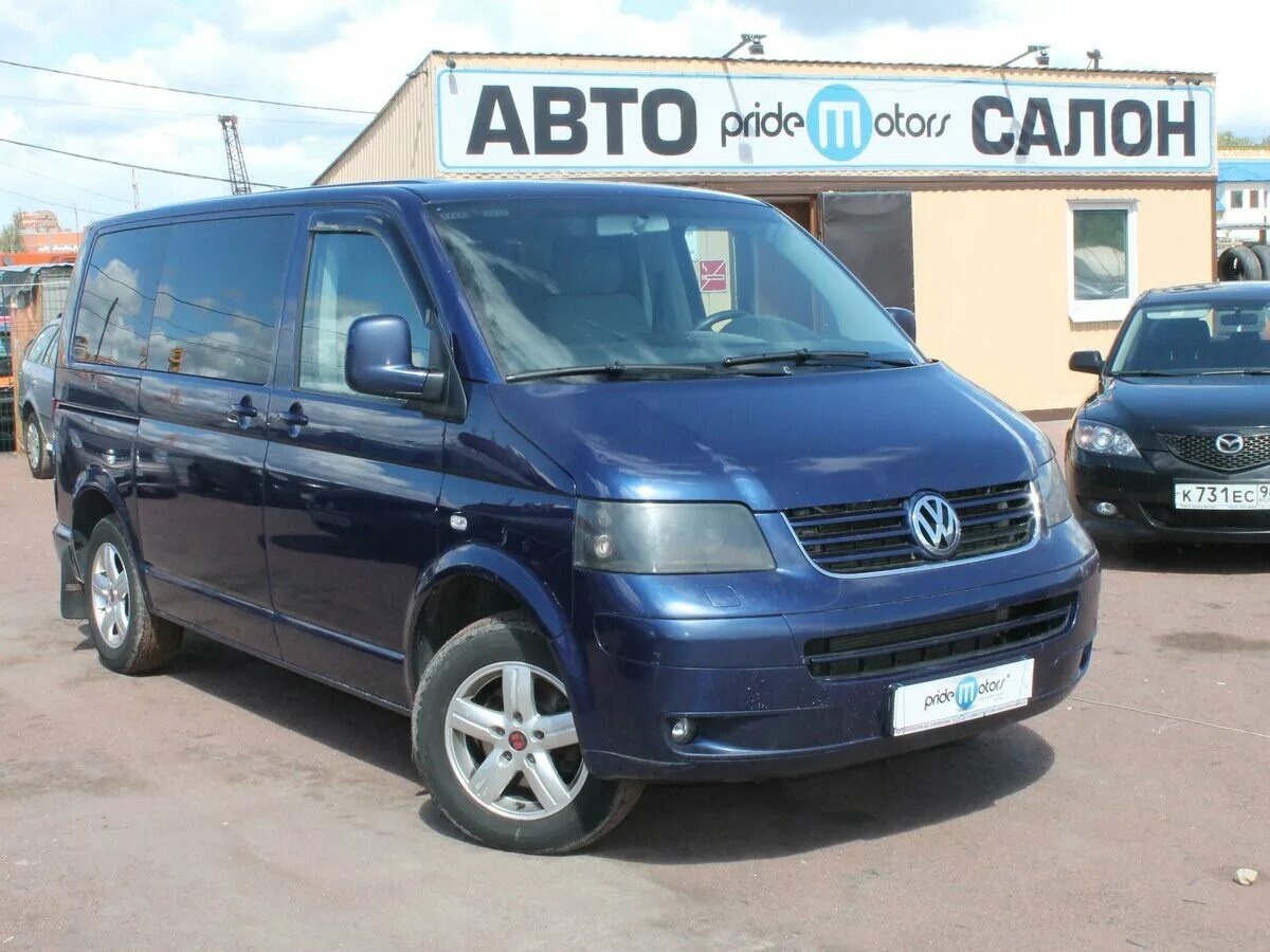 Т5 2006. Микроавтобус volkswagen caravelle 8 мест. Минивэн авито. Микроавтобус фольксваген 1990 года. Volkswagen multivan t5 black.