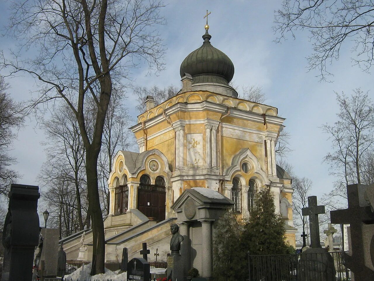 Никольское кладбище Александро-Невской Лавры. Александро Невская Лавра Санкт-Петербург кладбище. Никольское кладбище в Александро-Невской Лавре. Никольский храм Александро-Невской Лавры. Никольское кладбище лавры