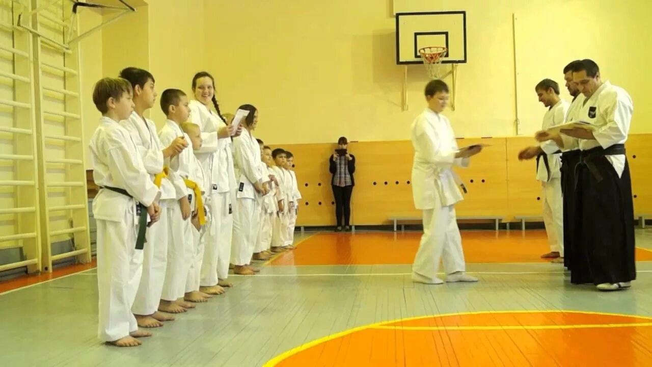 Аттестация желтый пояс каратэ кихон. Экзамен на пояс по каратэ вкф. Карта каратэ на оранжевый пояс. Экзамен на пояс. Кихон каратэ киокушинкай.