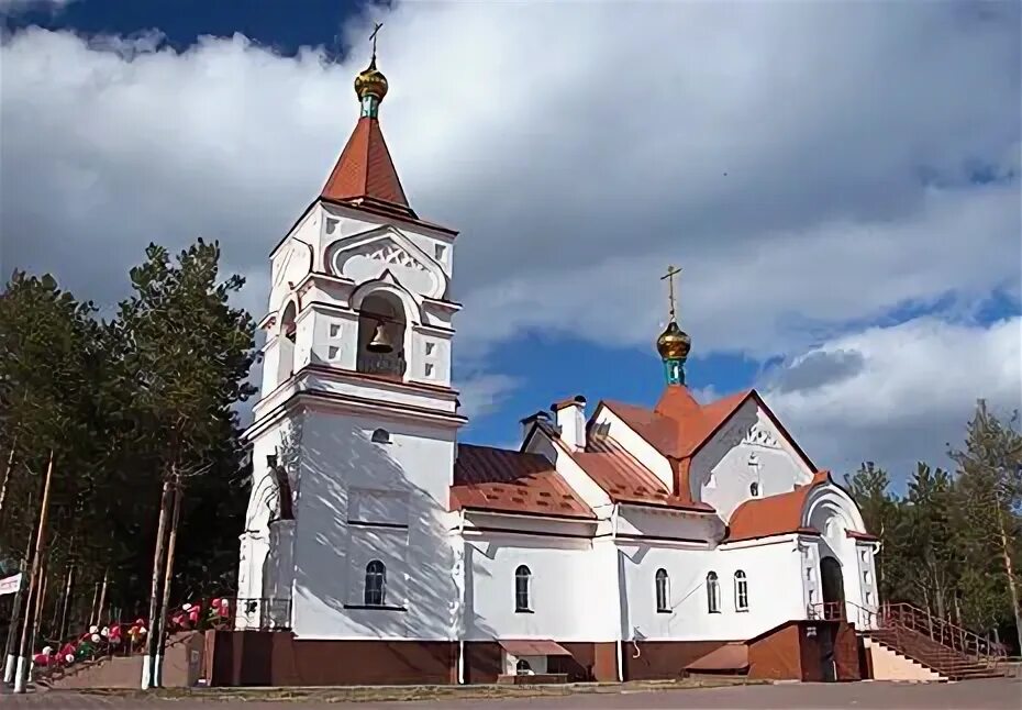 Храм в Солнечном Сургутский район. Посёлок Солнечный Сургутский район. Поселок Солнечный ХМАО.