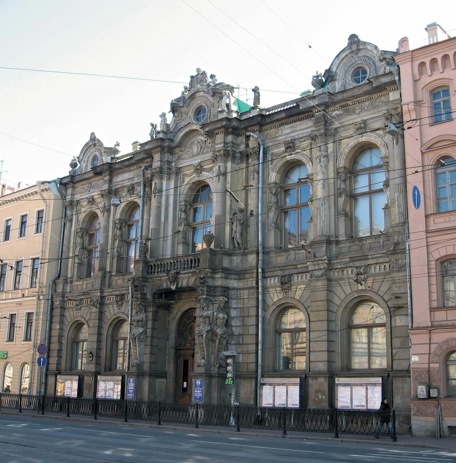 Литейный 42 дворец зинаиды юсуповой фасад. Литейный 42 дворец зинаиды юсуповой. Юсуповский дворец на литейном 42. Особняк зинаиды юсуповой на литейном. Дворец зинаиды юсуповой в санкт-петербурге.