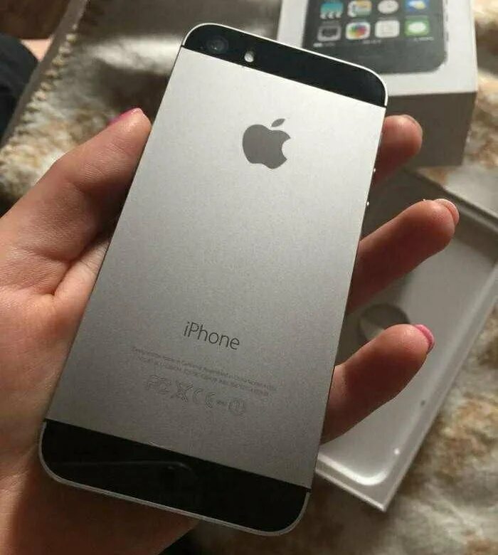 Iphone 5s 16gb. Айфон 5s 16 ГБ. Айфон 5 64 ГБ. Айфон Спейс грей.