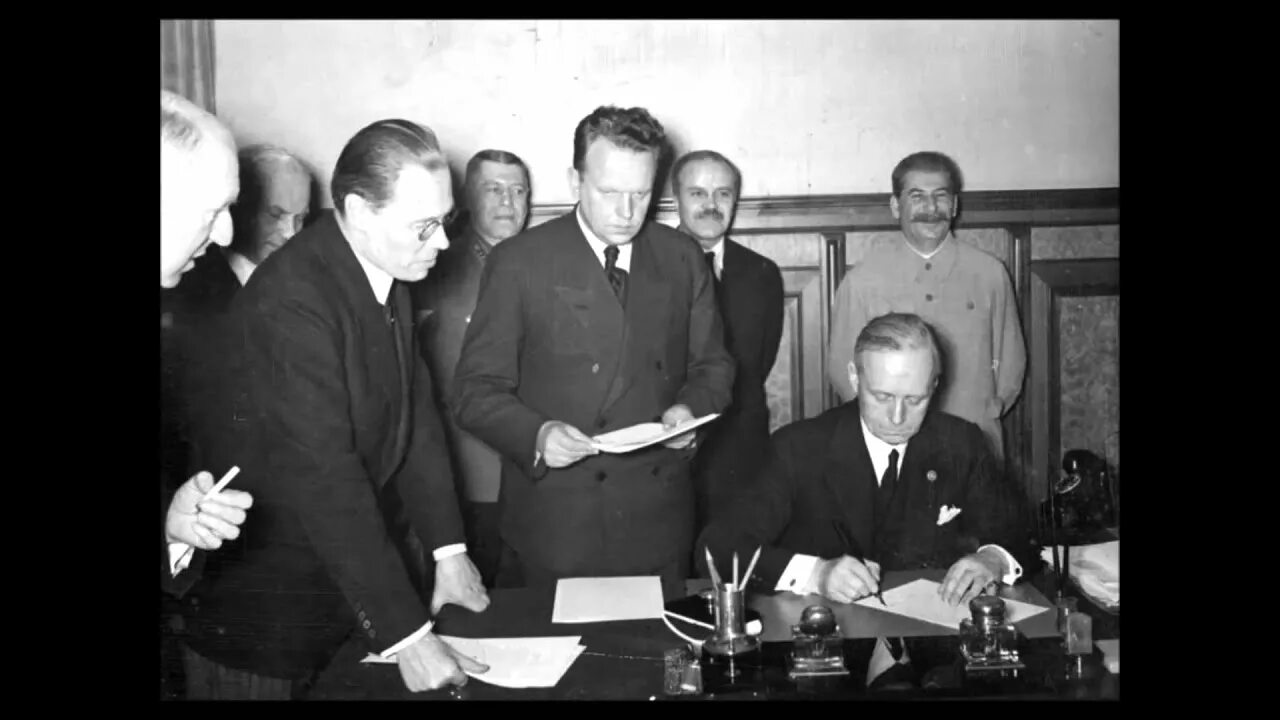 Англо франко советские переговоры 1939 г. Англо-франко-советские переговоры 1939. переговоры 1939 с англией и францией. англо советские переговоры 1939. переговоры англии франции и ссср в 1939.