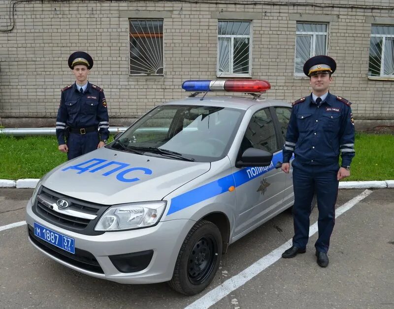 Полиция америки. Полицейский дпс. Машина "полиция". Машина дпс. Полиция машина и человек.