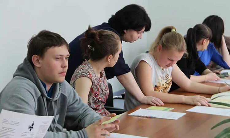 Колледж пгт междуреченский. Колледж пгт междуреченский. Агропромышленный колледж пгт. Междуреченский. Междуреченский коллед.