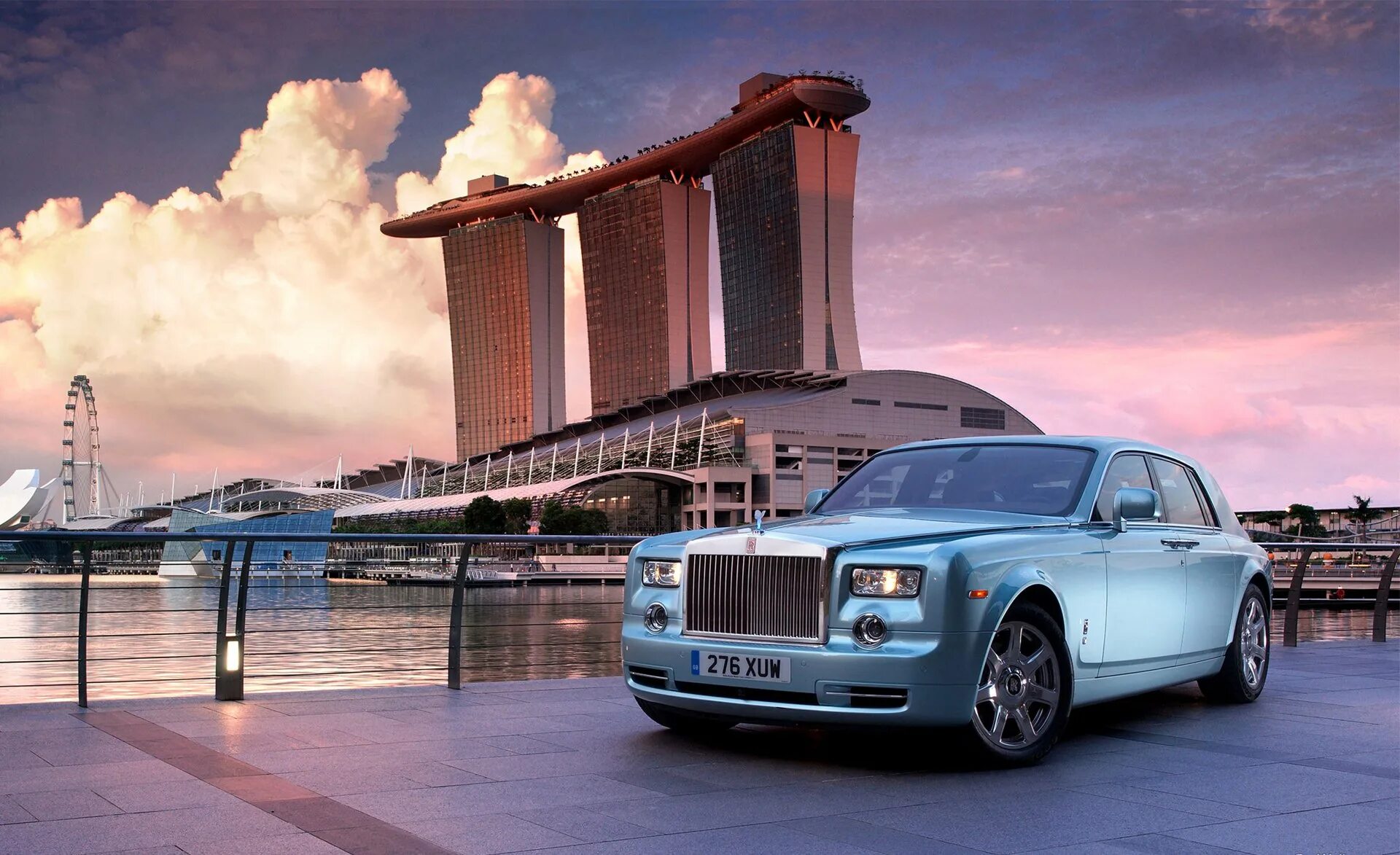 Песня ты дороже чем rolls royce. Rolls-Royce Phantom 102ex. Роллс Ройс Фантом в Дубае. Роллс Ройс Фантом 4. Роллс Ройс в Нью Йорке.