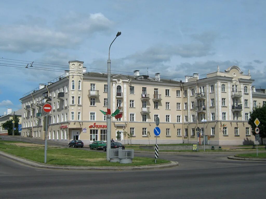 Пр т партизанский. Минск Партизанский проспект. Жилой дом Партизанский проспект 109 Минск. Партизанская 107. Партизанский проспект Минск 1970.