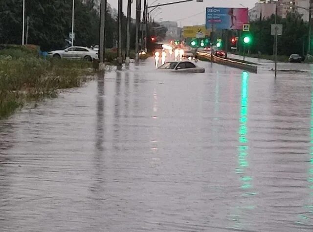 Потоп в Тольятти. Тольятти затопление. Самара вчера ливень. Самара наводнение.