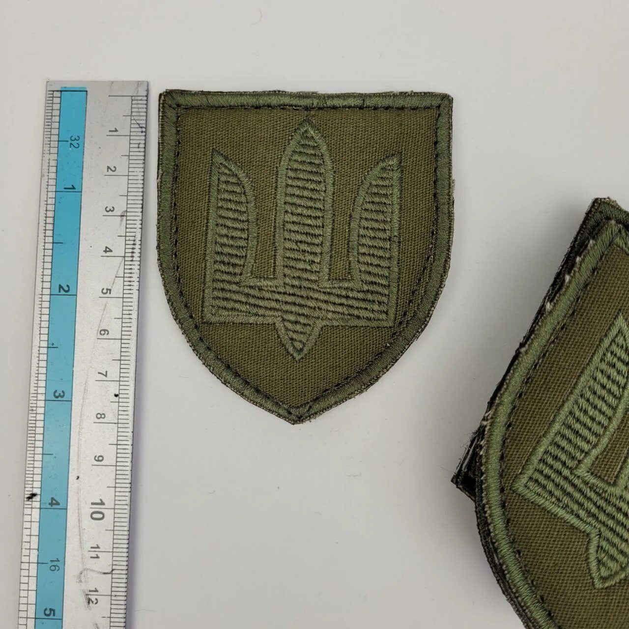 Трофейные шевроны. Нашивка зсу всп. Шеврон всу трезубец. Шевроны войск украины. Трофейный шеврон украина.