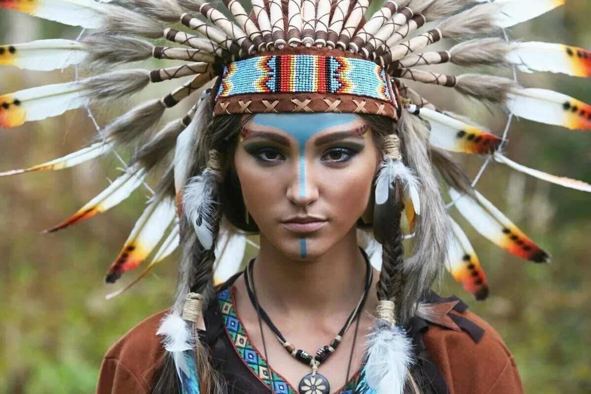 Про женщины индейцы. Индейцы девушки. Навахо роуч. Про женщины индейцы. Современные индейцы северной америки.