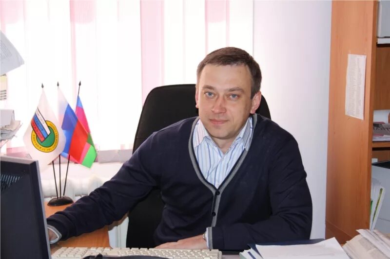 Заместитель сельского. Юрий Малышко. Зам главы Кореновского района. Кореновский Юрий Владимирович. Зам глава администрации Кореновска.