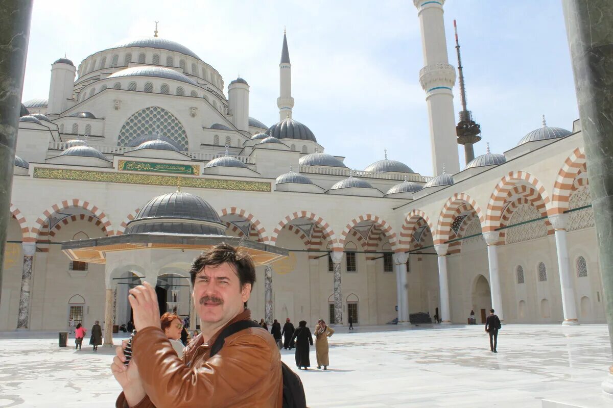 Мечеть чамлыджа. Мечеть эрдогана. Мечеть эрдогана. Мечеть эрдогана. Мечеть таксим erdoğan.