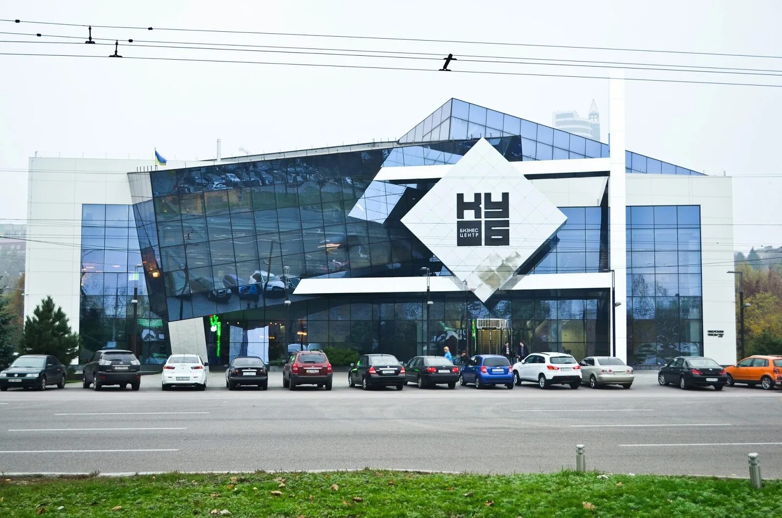 Куб нальчик. Тц куб нальчик. торговый центр куб в нижнем новгороде. тц куба саров. бизнес центр куб.