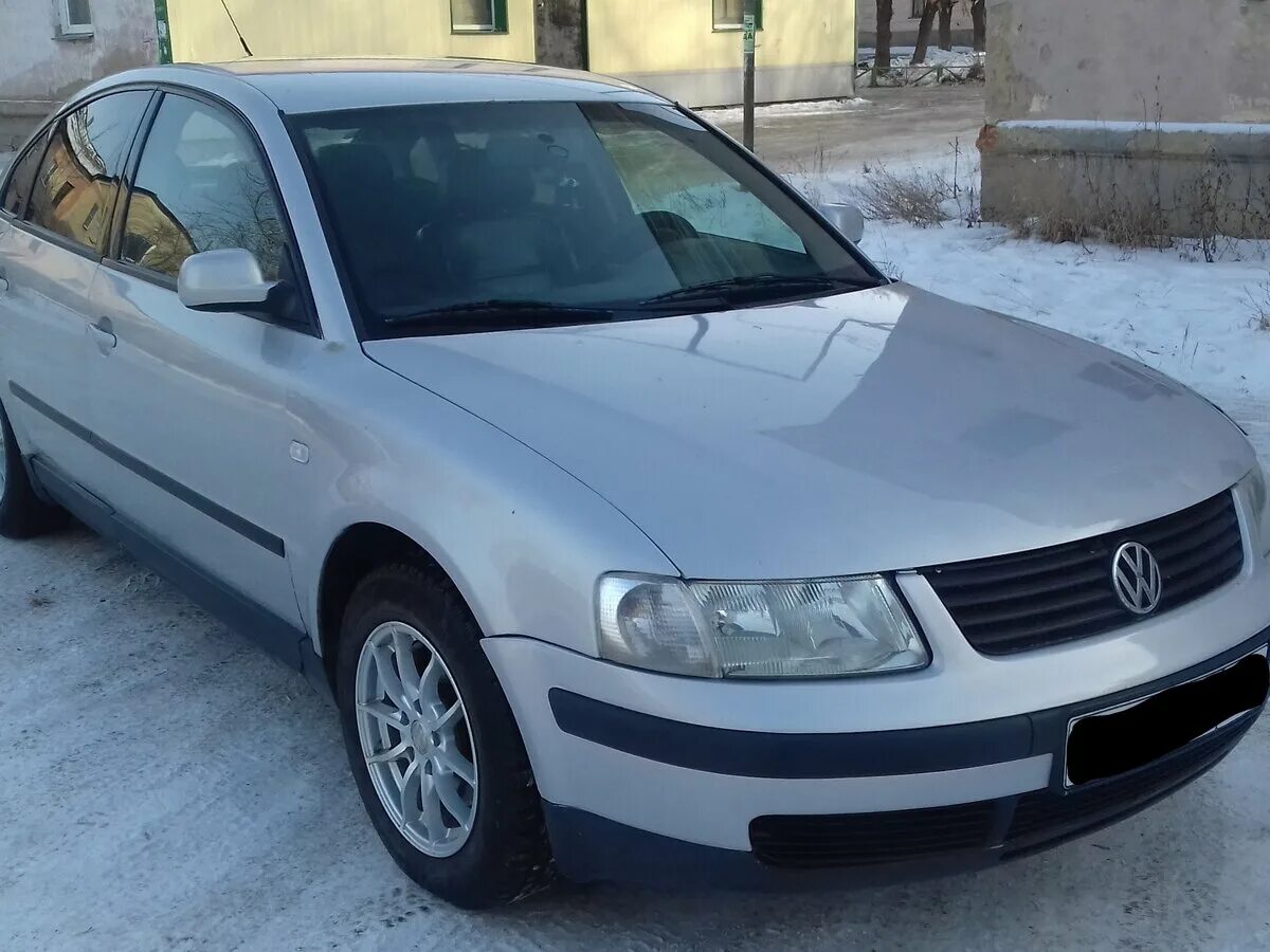 Купить бу б5. VW Passat b5 1998. Volkswagen Passat b5 серый. Фольксваген в5 Пассат 1998 года. Фольксваген Пассат vr5 1998.