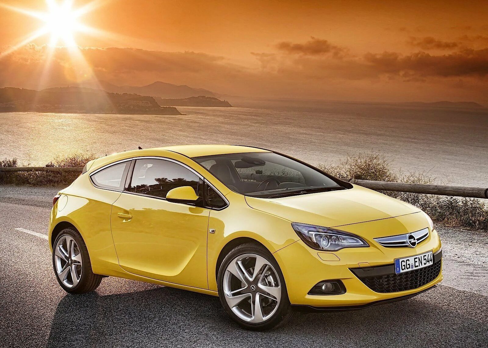 Opel Astra GTC. Opel Astra GTC 2013. Opel Astra GTC 2000. Opel Astra GTC 2023. Opel cruze