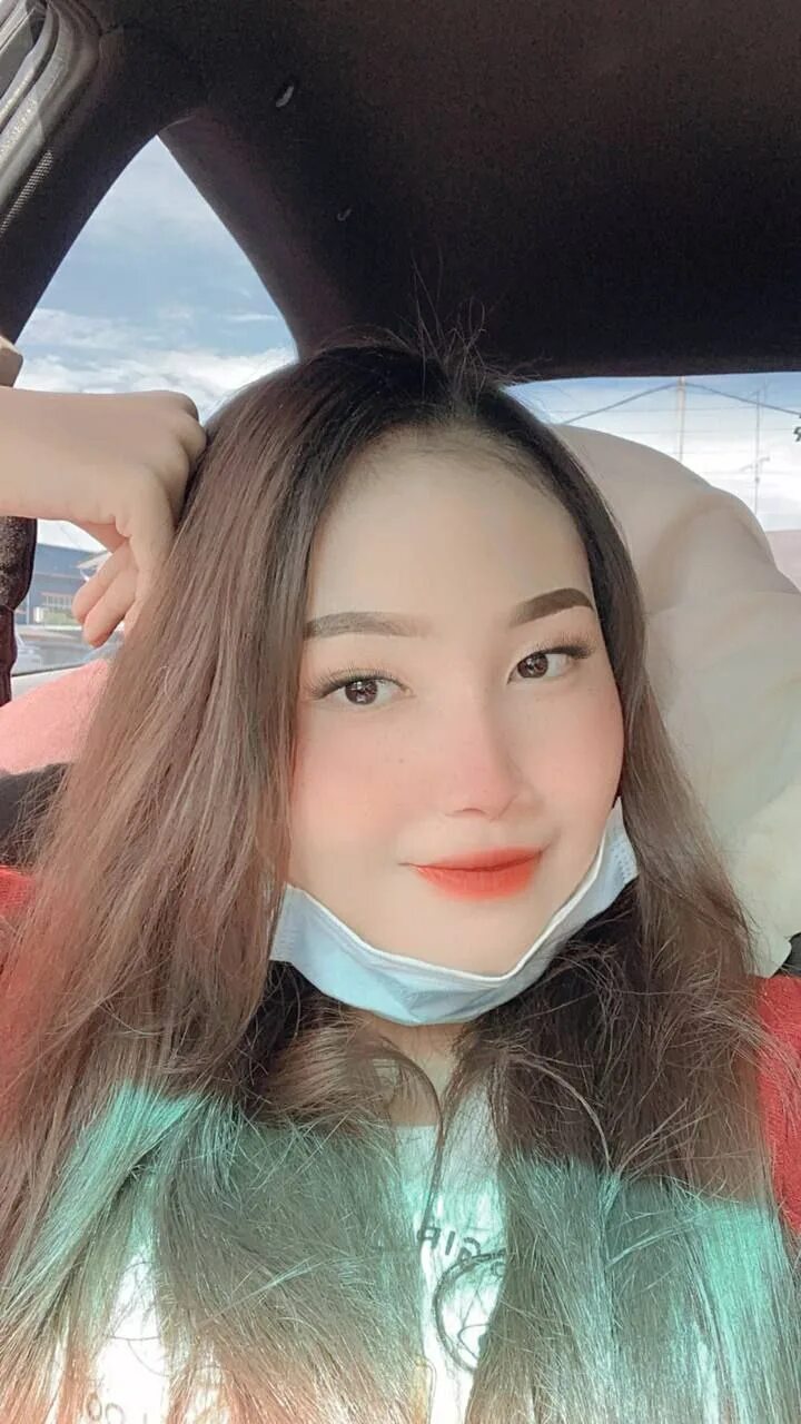 Jelly kwong memek legit. Spg montok. Smp telanjang. Cewek cantik bugil. Memek legit.