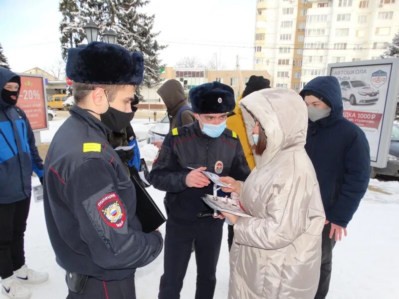 Полиция георгиевск. МВД России по Георгиевскому городскому округу. ОМВД Георгиевск. Сотрудники полиции Георгиевска.