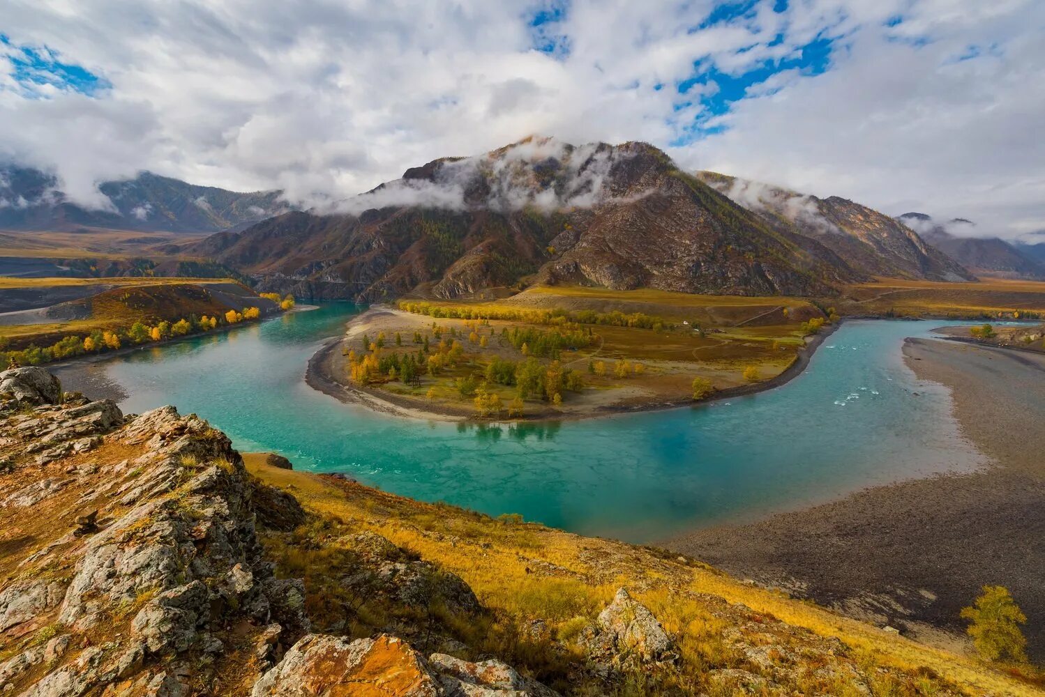 Горы Алтая Катунь. Слияние Чуи и Катуни горный Алтай. Горы Алтая Чуя и Катунь. Золотые горы Алтая Республика Алтай. Характеристика горного алтая