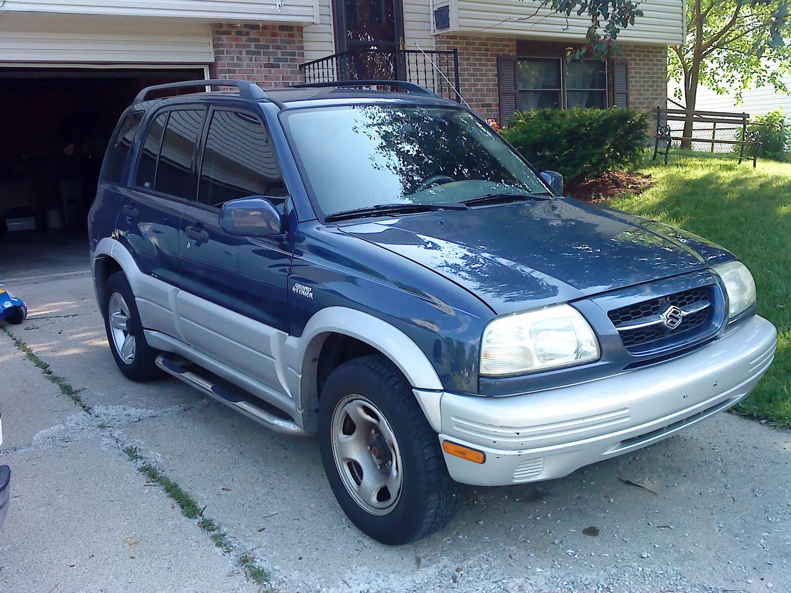 Suzuki grand vitara 2000 год. Suzuki Grand Vitara 1999. Suzuki Vitara 1999. Suzuki Grand Vitara 2000. Suzuki Grand Vitara 2001.