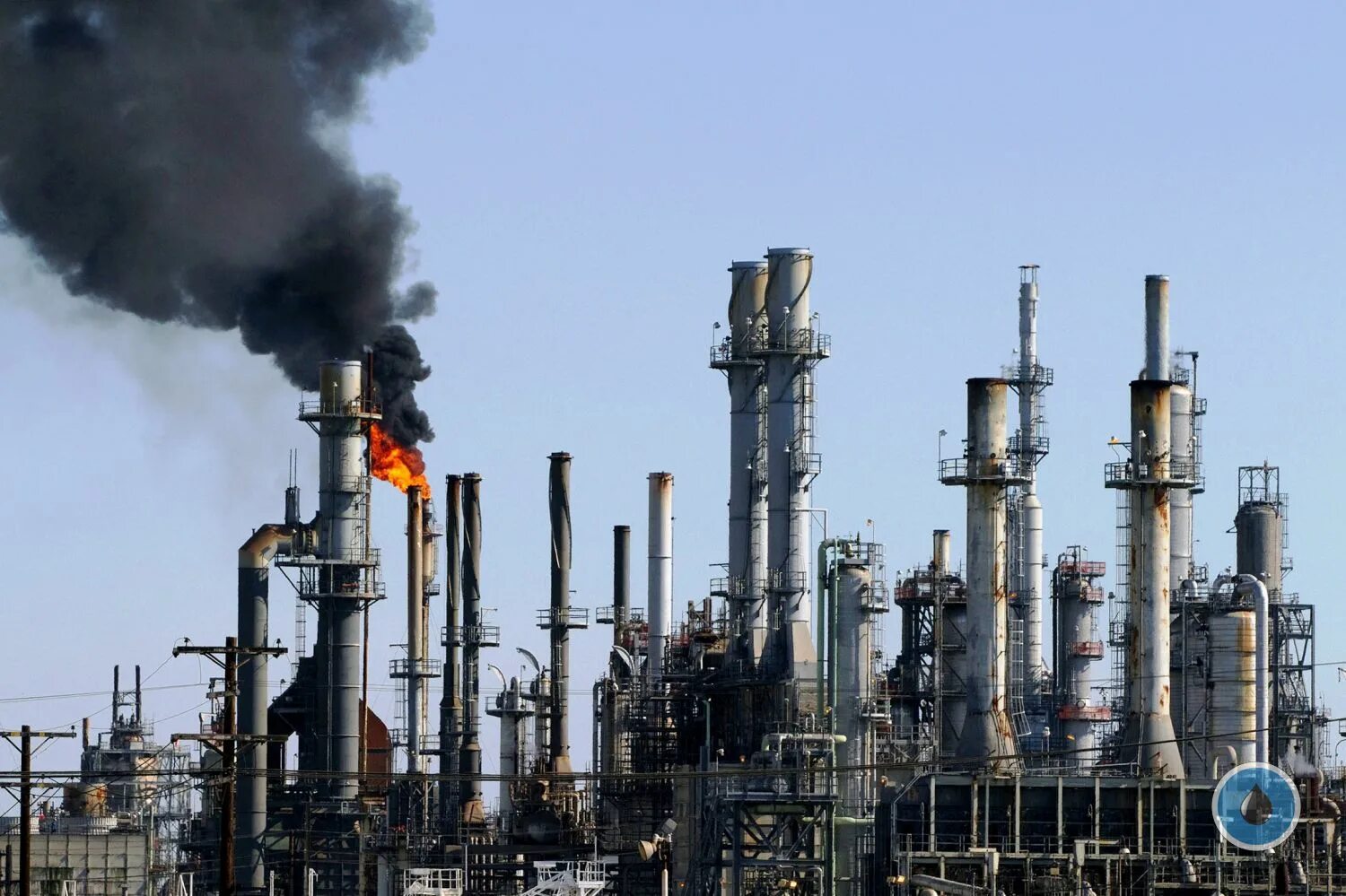 Инженер на заводе. Промышленная безопаст. Завод мороженого в башкирии. Роботизированные технологические комплексы в машиностроении. Азовсталь 2023.