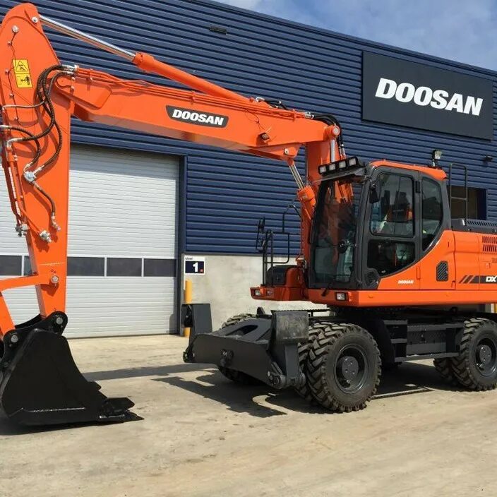 Doosan dx190. Экскаватор колесный Doosan dx190w. Дусан 190 колесный экскаватор. Экскаватор dx190w габариты.