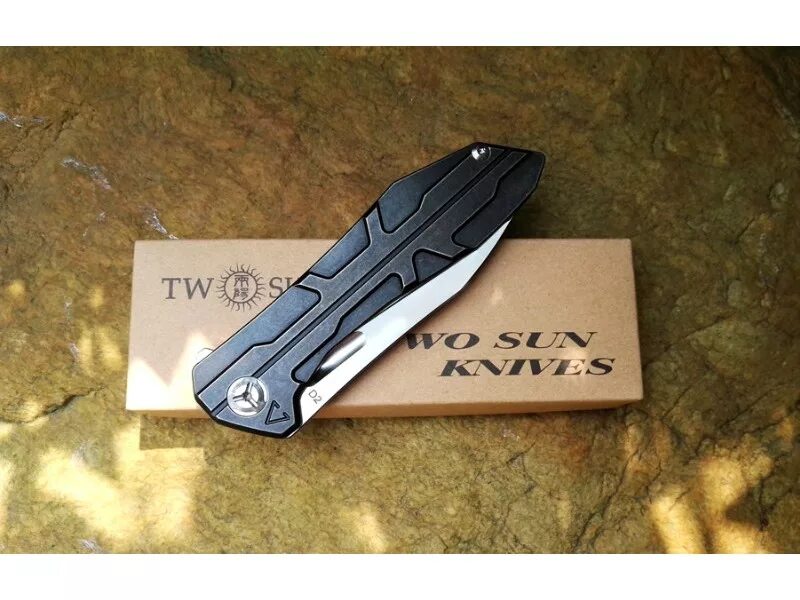 Нож 2 уровень. Нож 2 уровень. Гарда ножа рэмбо. Esee izula 2 способы ношения. Нож wz 98.